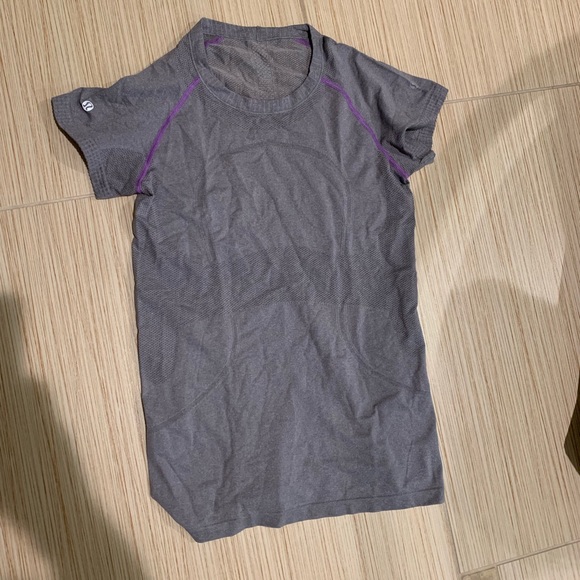 Lululemon Run Swiftly Tee - Picture 1 of 4